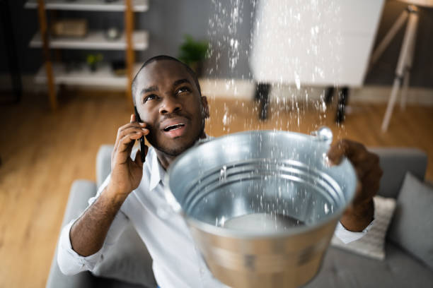 Sewage cleanup and water damage restoration in CA